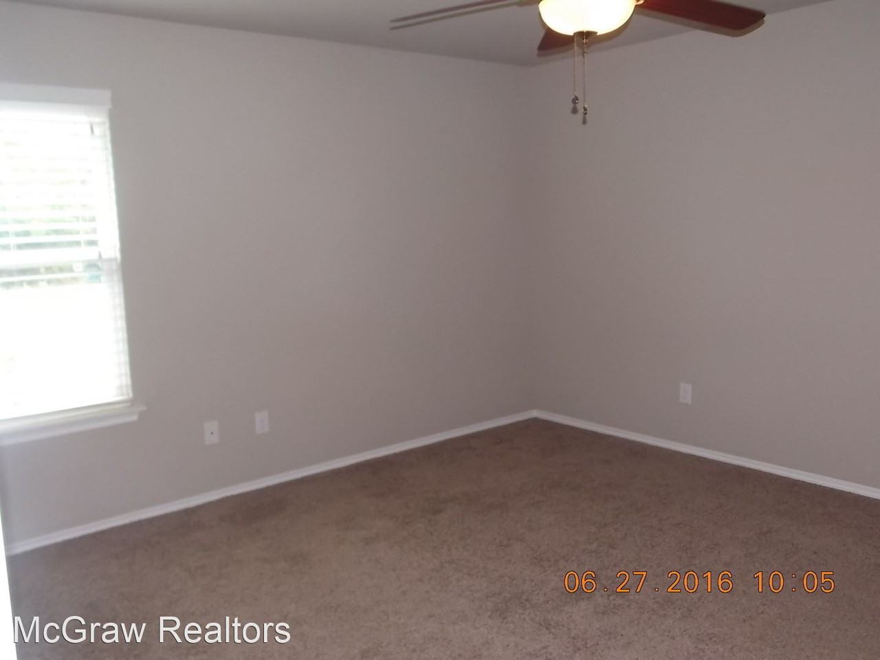 2505 Demotte Dr - Photo 2 of 11