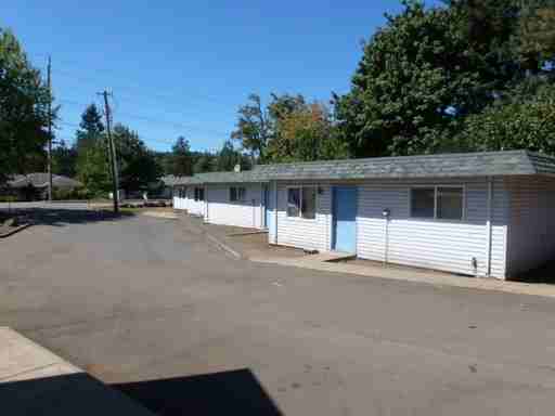 7360 3rd St SE - Photo 2 of 10