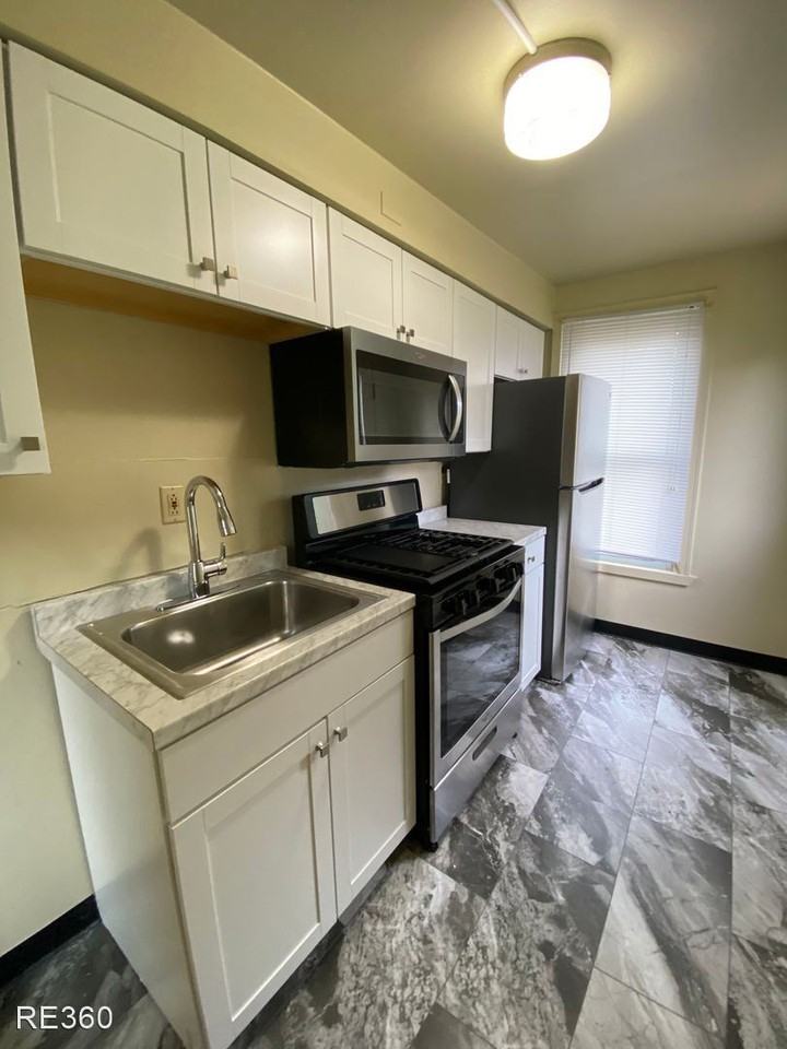 119 Rochelle St - Photo 2 of 24