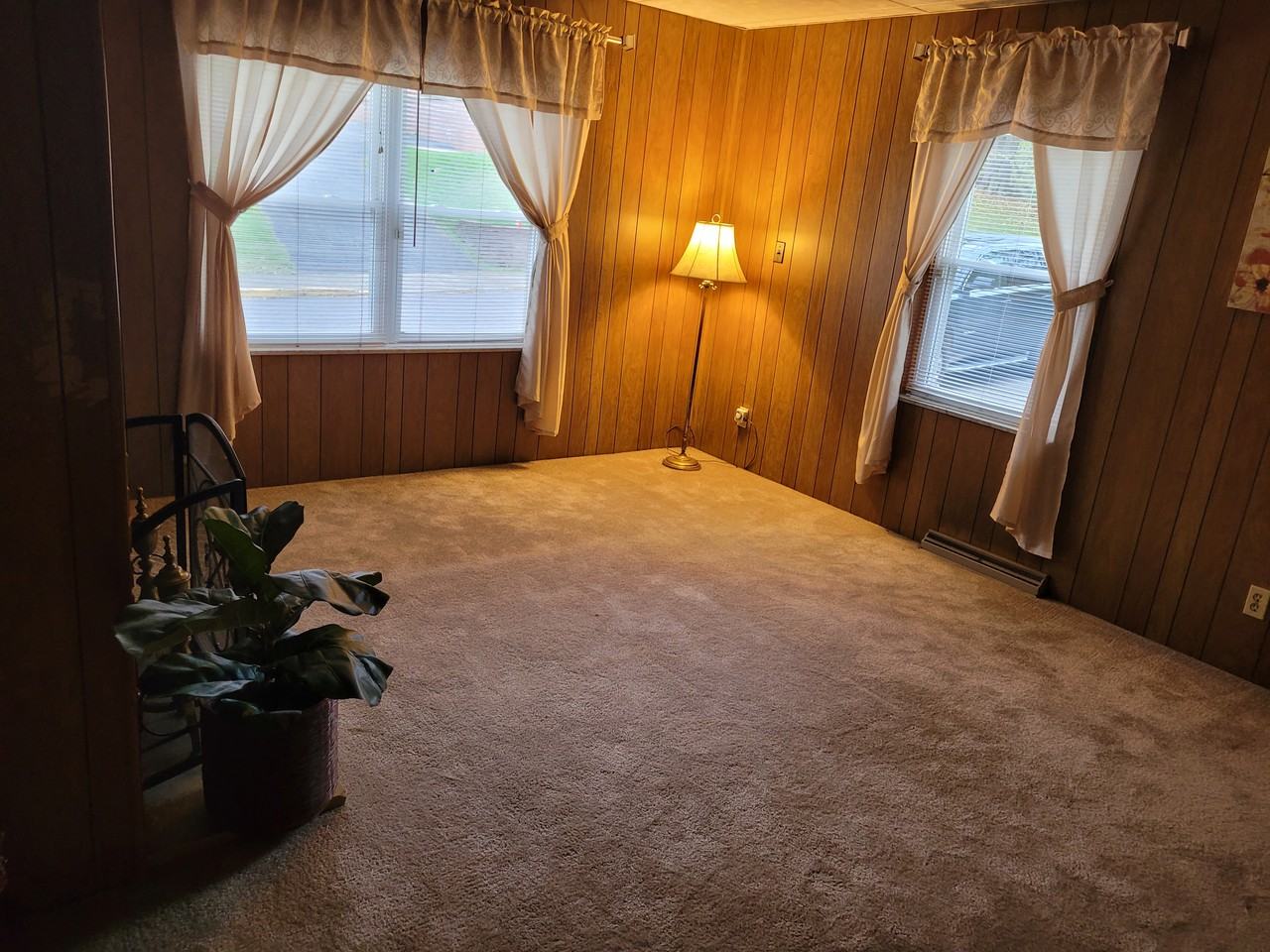 2108 Listravia Ave - Photo 2 of 13