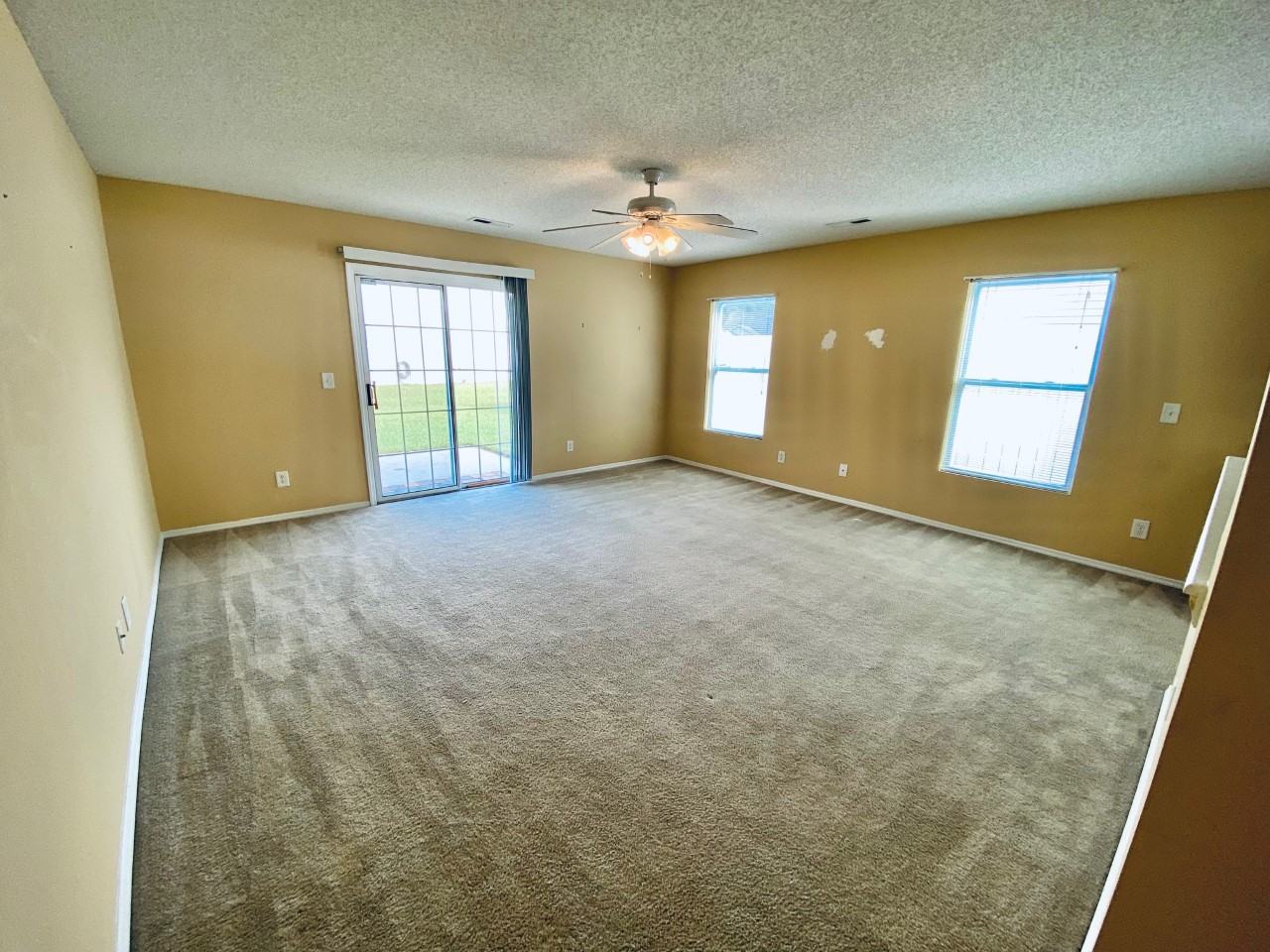 174 Bellegrove Dr - Photo 5 of 29