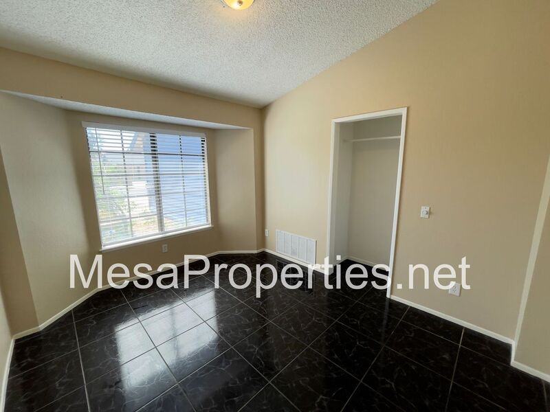 25084 Quebrada Ct - Photo 4 of 9