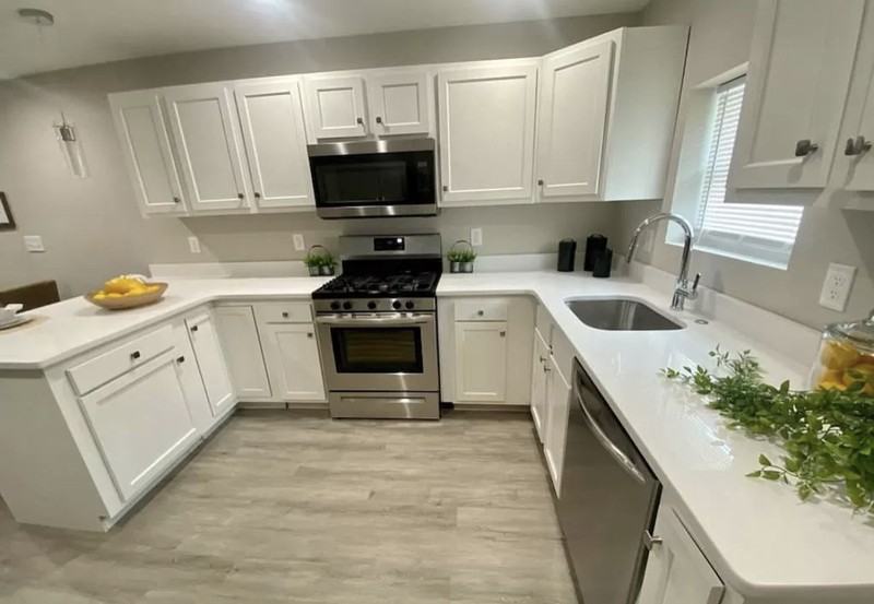 224 N Rose St - Photo 6 of 26