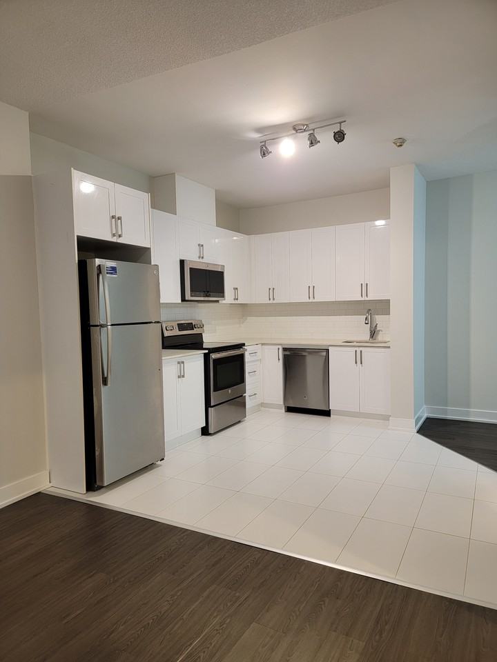 1801 Eglinton Avenue West #204 - Photo 4 of 20