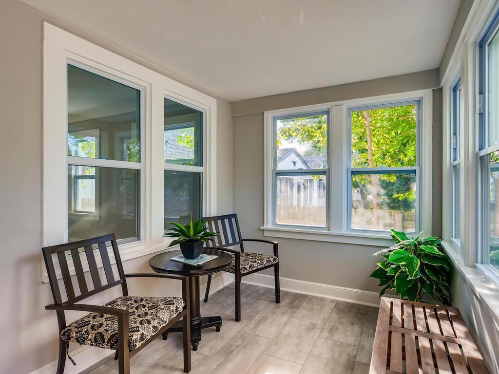 2016 Stillwater Avenue East - Photo 3 of 17