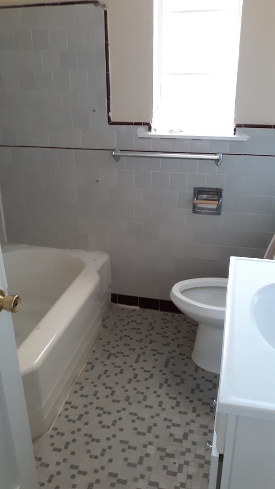 703 Spring Street - 613  4 #613-4 - Photo 3 of 13