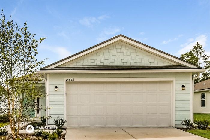 15443 Woodbury Dr - Photo 2 of 35