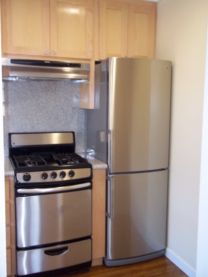 15 Howard Avenue - Photo 7 of 9