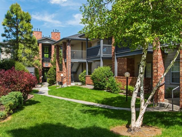 Arapahoe Club Apartments - Photo 2 of 10