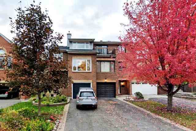 45 Dunbarton Court, Ottawa, ON K1K 4L4 3 Bedroom House for 2,550/month
