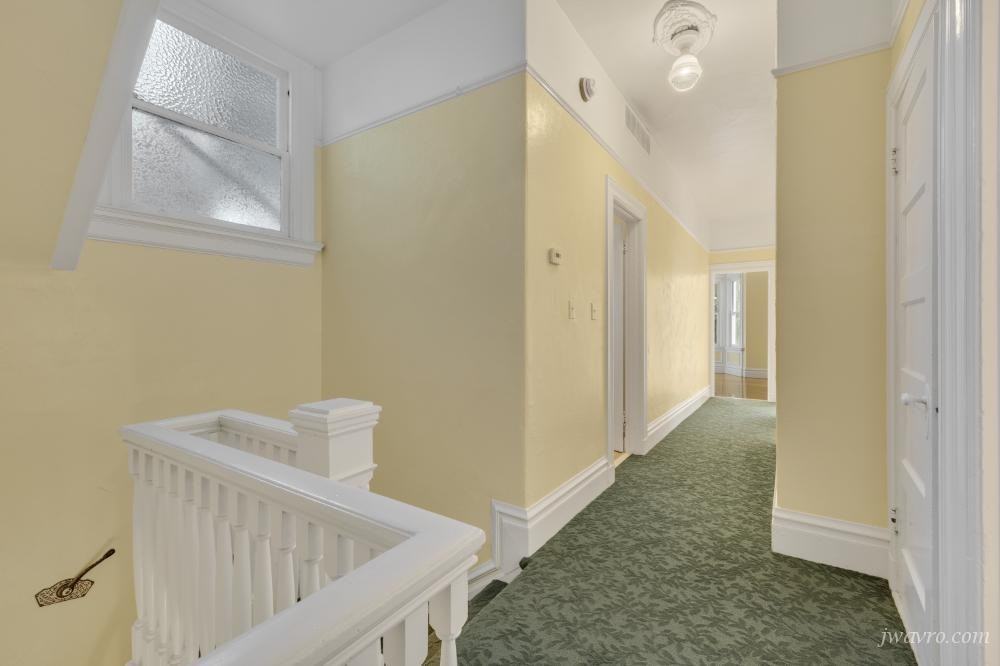 Noe St - Photo 2 of 21