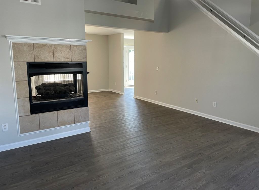 153 Danesway Dr #1 - Photo 4 of 16