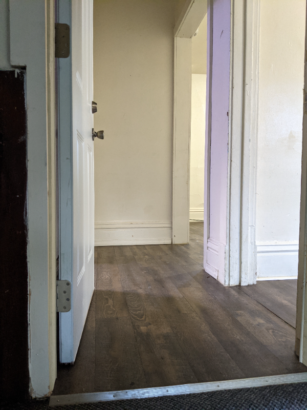 746 1/2 Hackett St - Photo 3 of 16