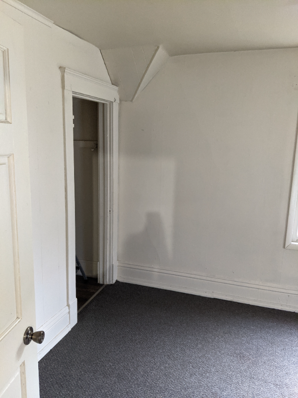 746 1/2 Hackett St - Photo 7 of 16