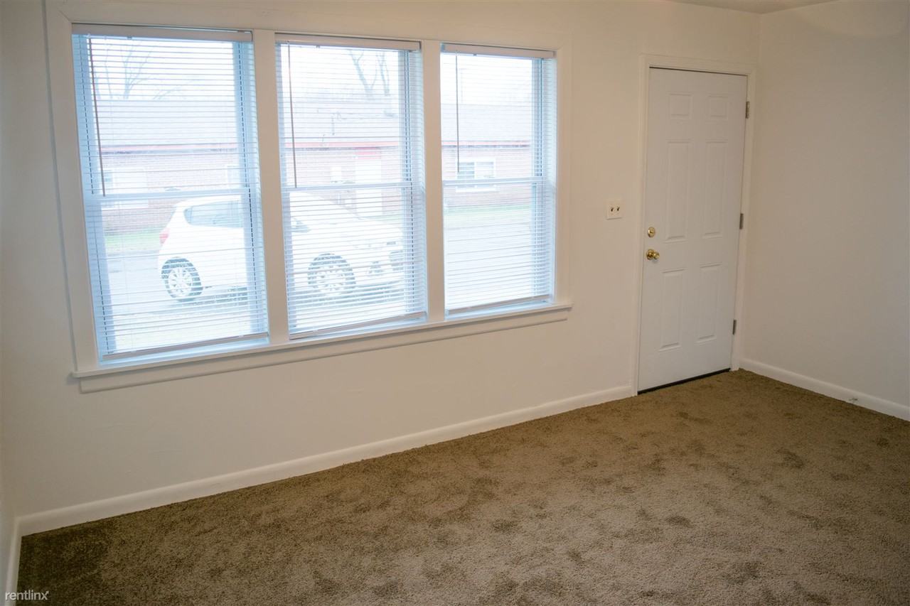 Harvey Place Apartments - Photo 3 of 8