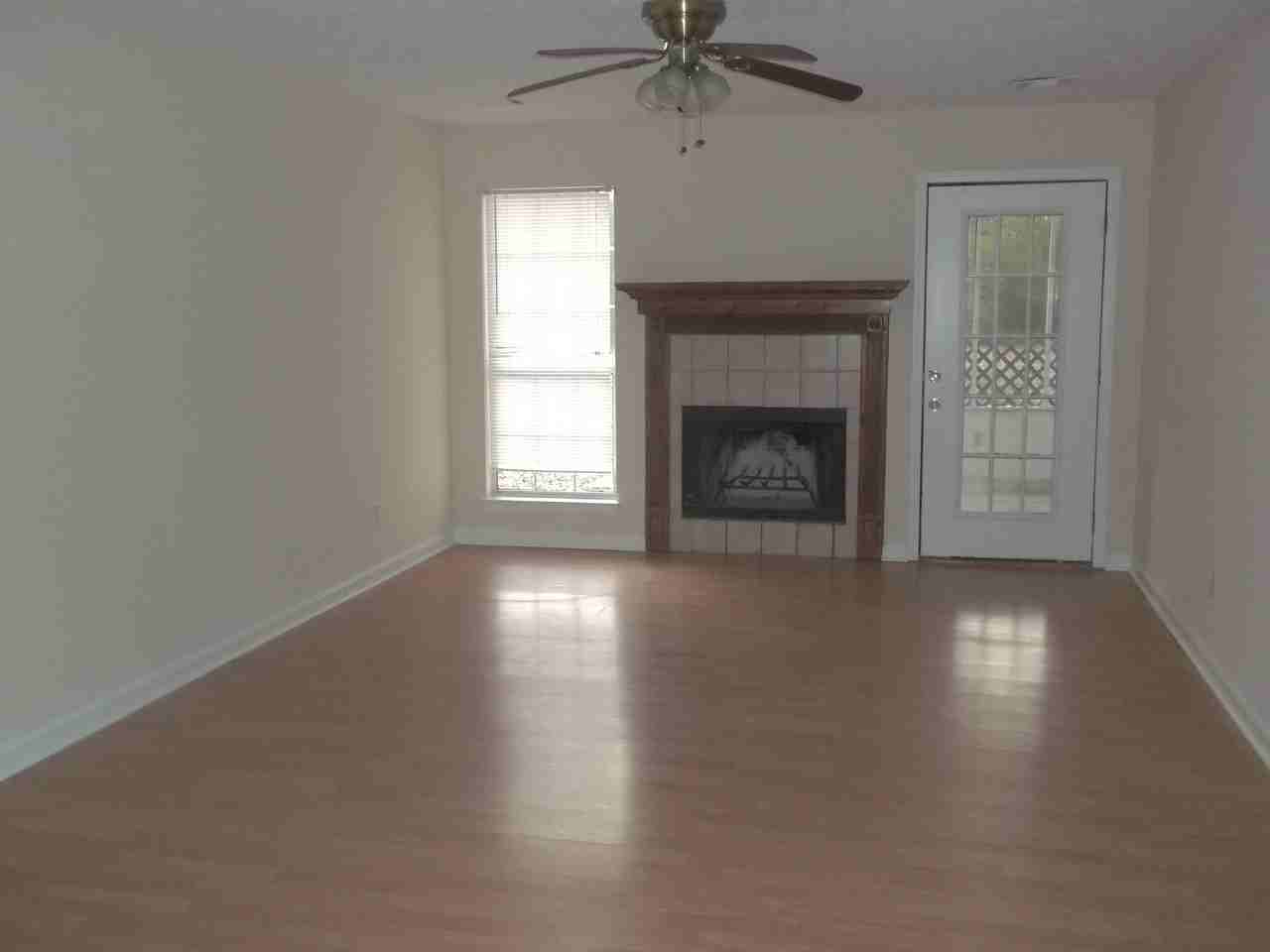 65 White Oak Dr - Photo 2 of 13