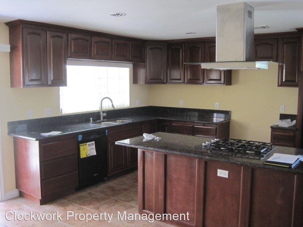 2751 E Maria Ct - Photo 2 of 12