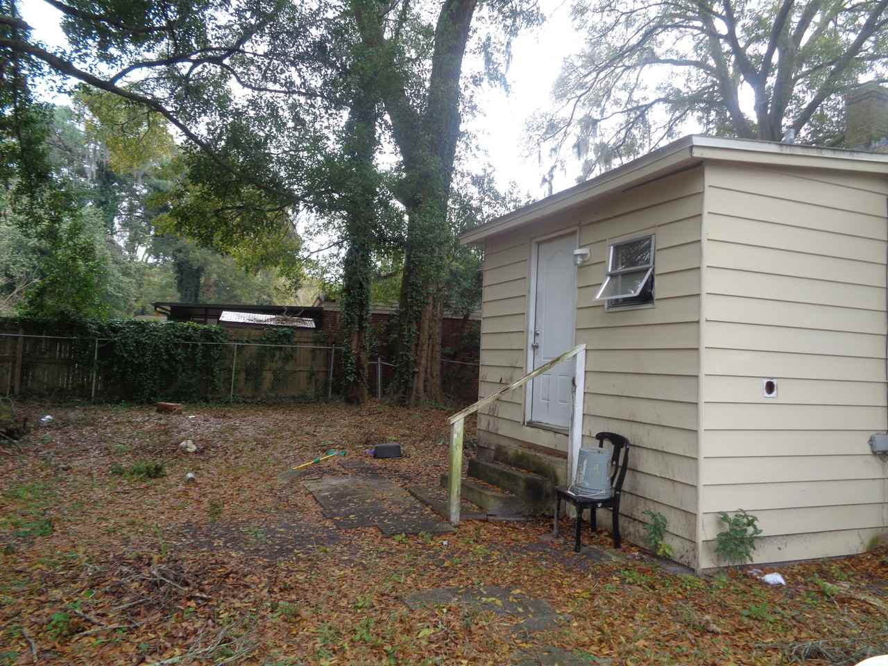 877 Bunker Hill Blvd - Photo 3 of 4