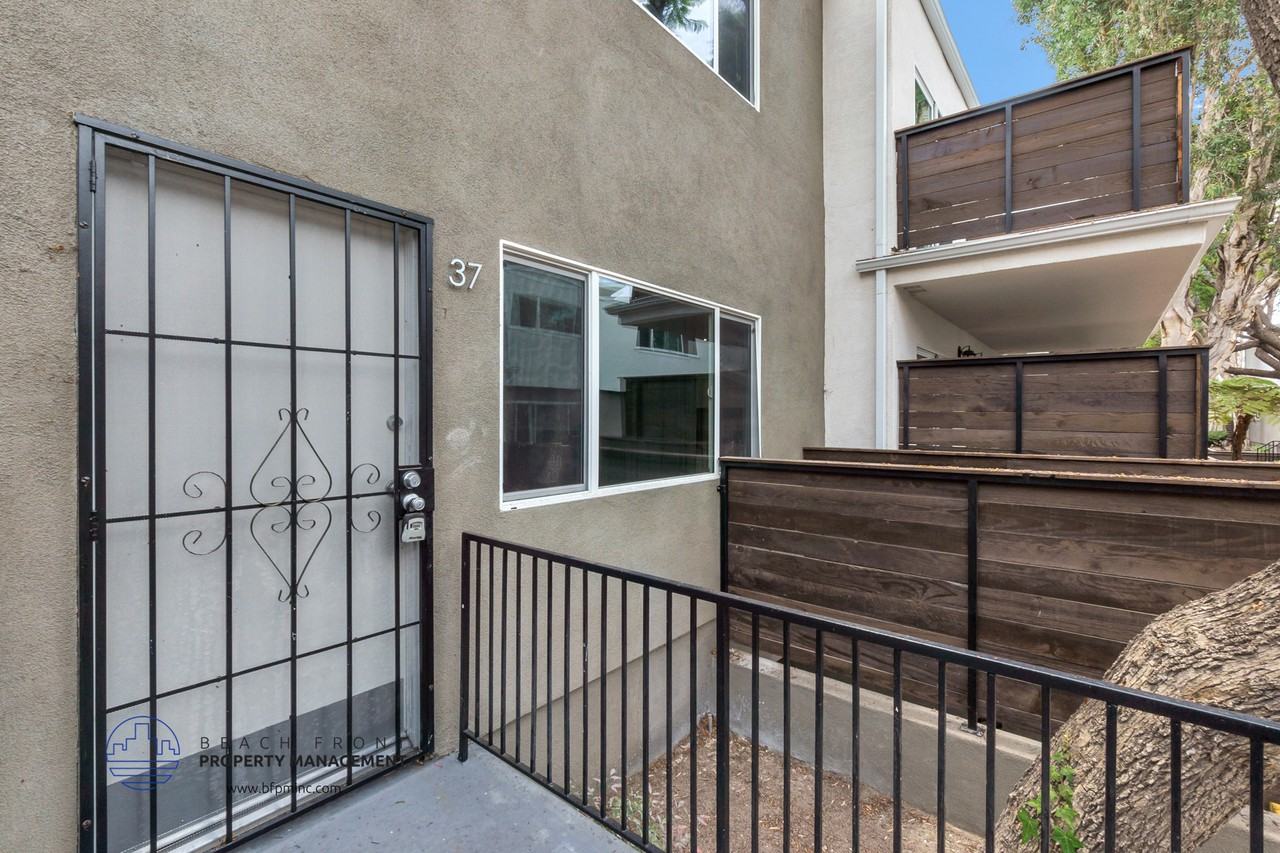 The Gardens on Arlington - Photo 6 of 30