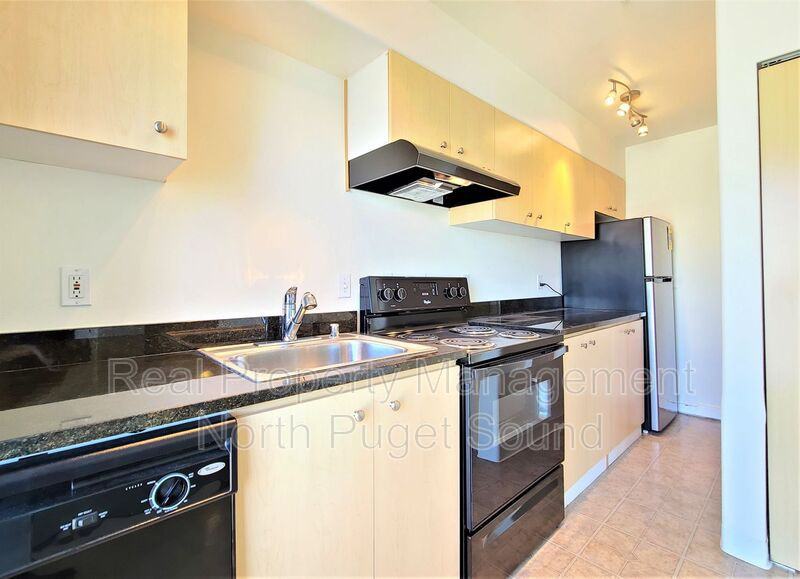 2824 Grand Ave #A610 - Photo 5 of 15