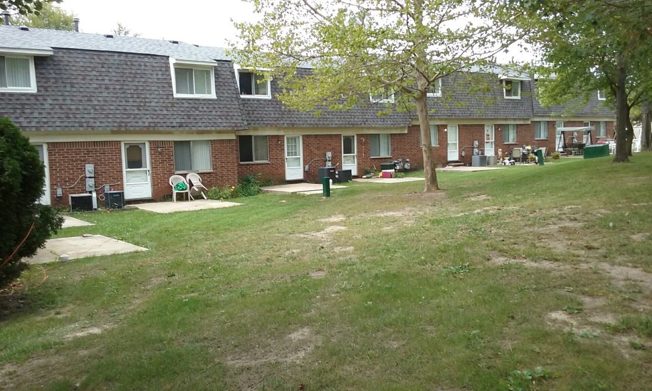 32892 Truman Rd #32892 - Photo 2 of 4