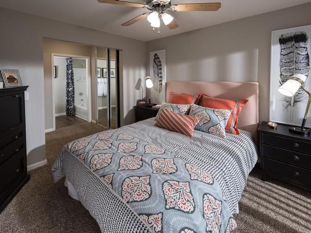 1500 Vista Club Cir - Photo 2 of 4