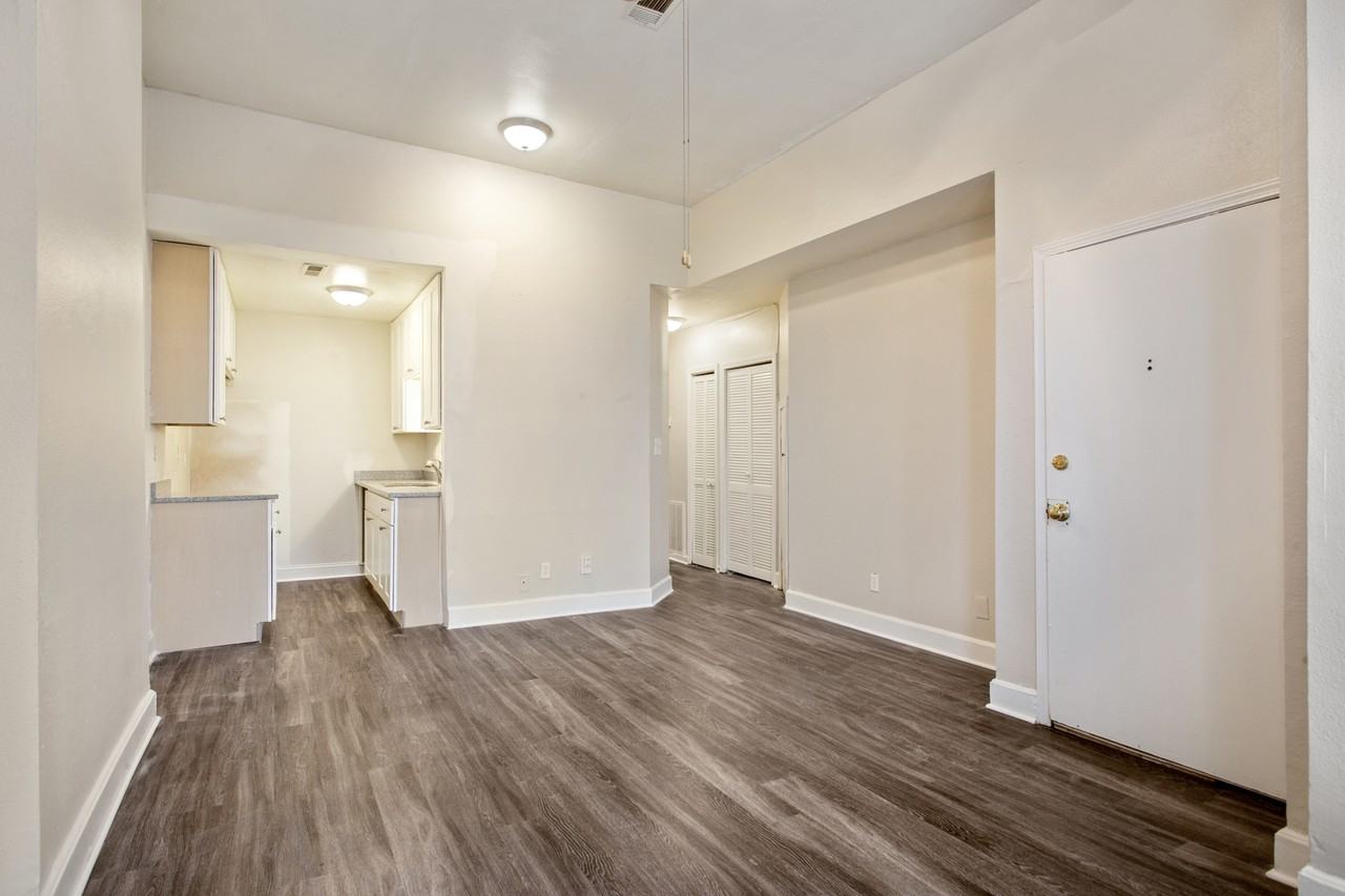 9-23 E. 34th St. - Photo 5 of 13