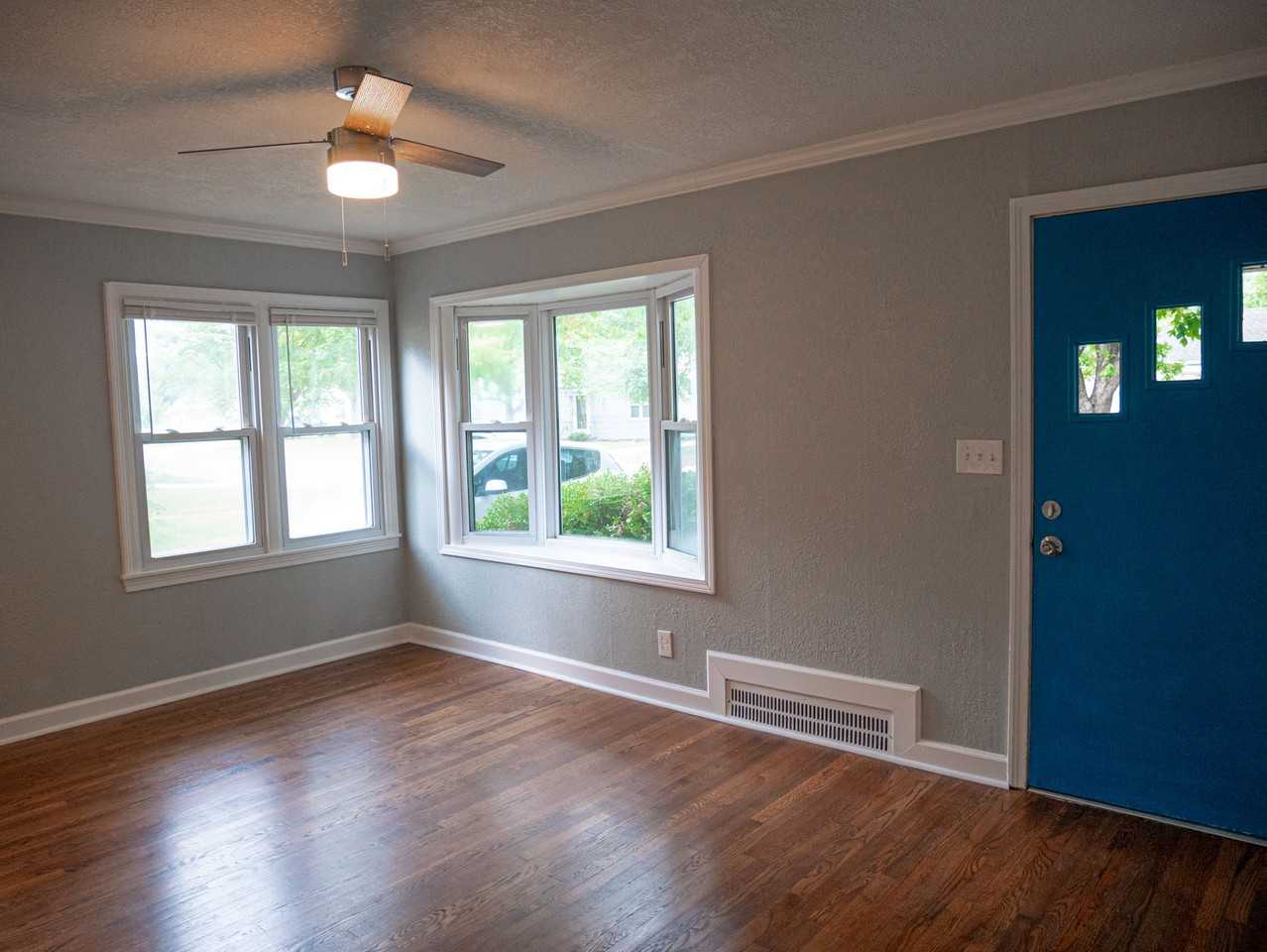1437 East 23rd Avenue - Photo 2 of 13