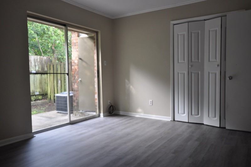 107 Antoinette Street - Photo 5 of 18