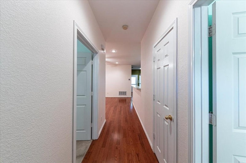 400 N Gaither St #8 - Photo 5 of 18