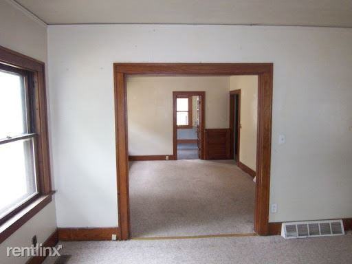 525 Wheaton Ave - Photo 3 of 10