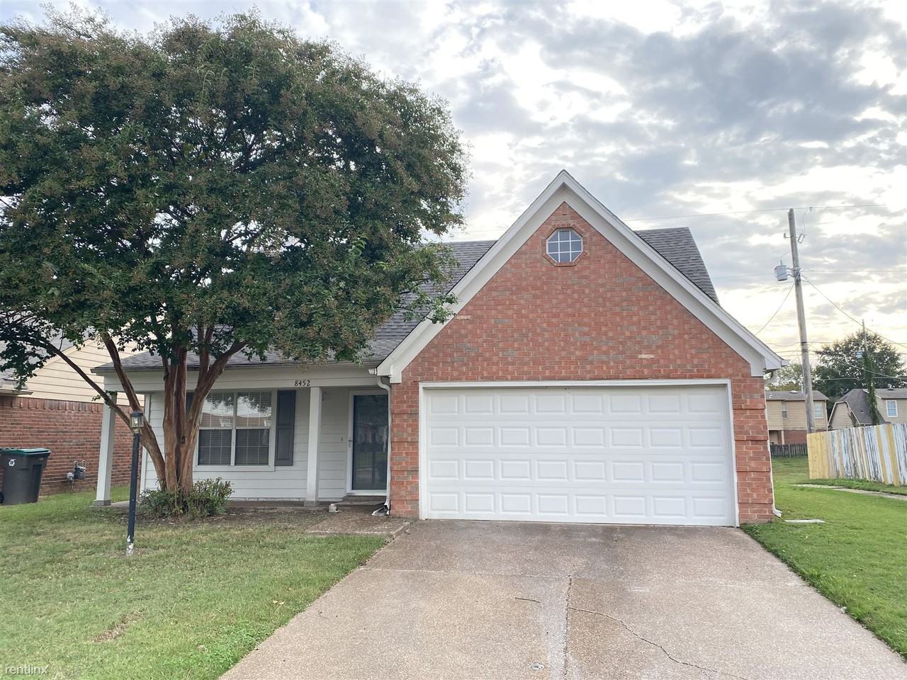 8452 Creek Front Dr - Photo 2 of 42
