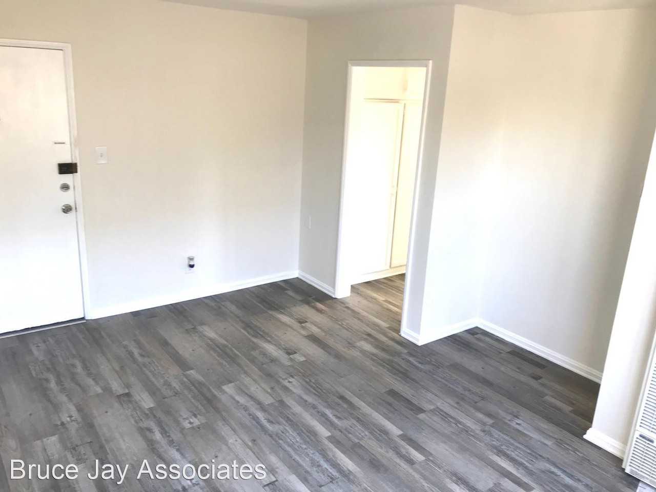 116 S Westlake Ave - Photo 3 of 17