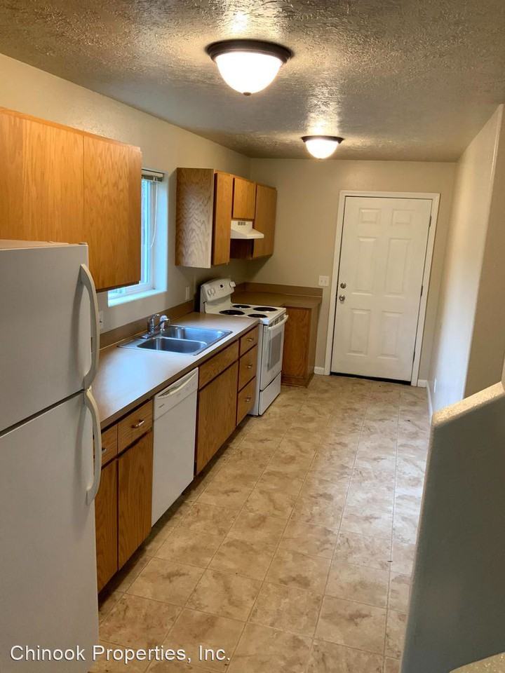 6607 Main Street - Photo 3 of 18