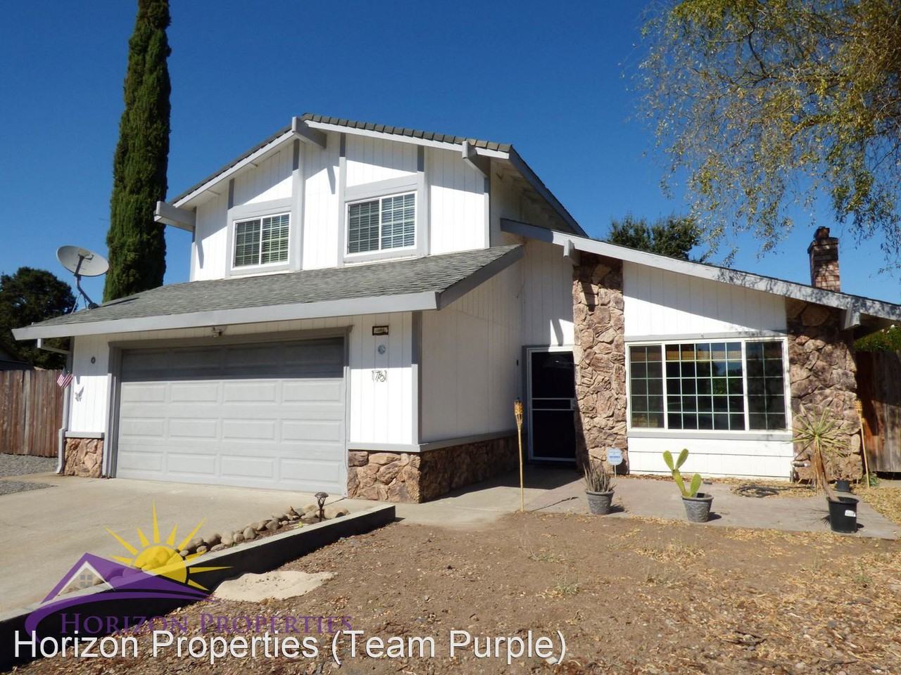 1761 Klamath River Dr - Photo 3 of 50