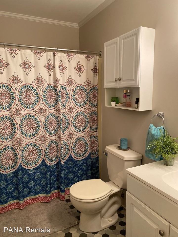 516 Maplewood Ave - Photo 2 of 14