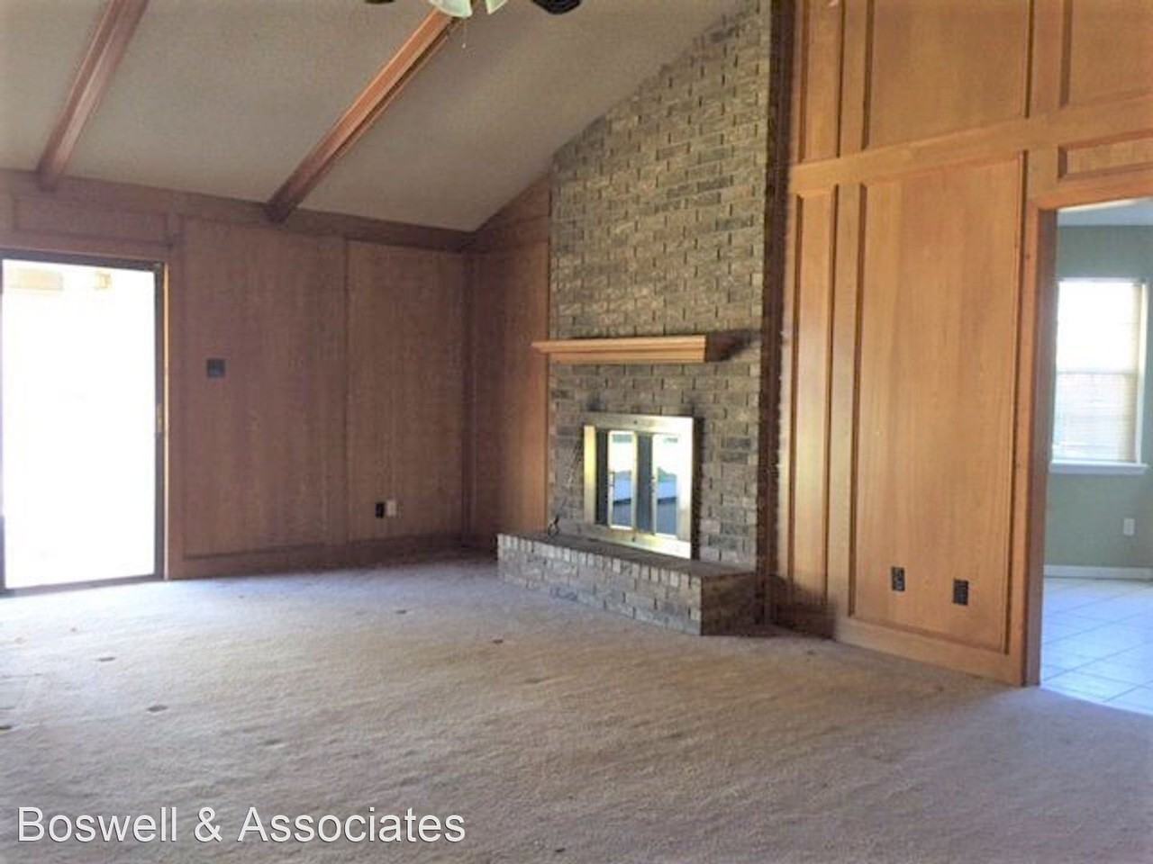 5300 San Antonio Ct - Photo 3 of 20