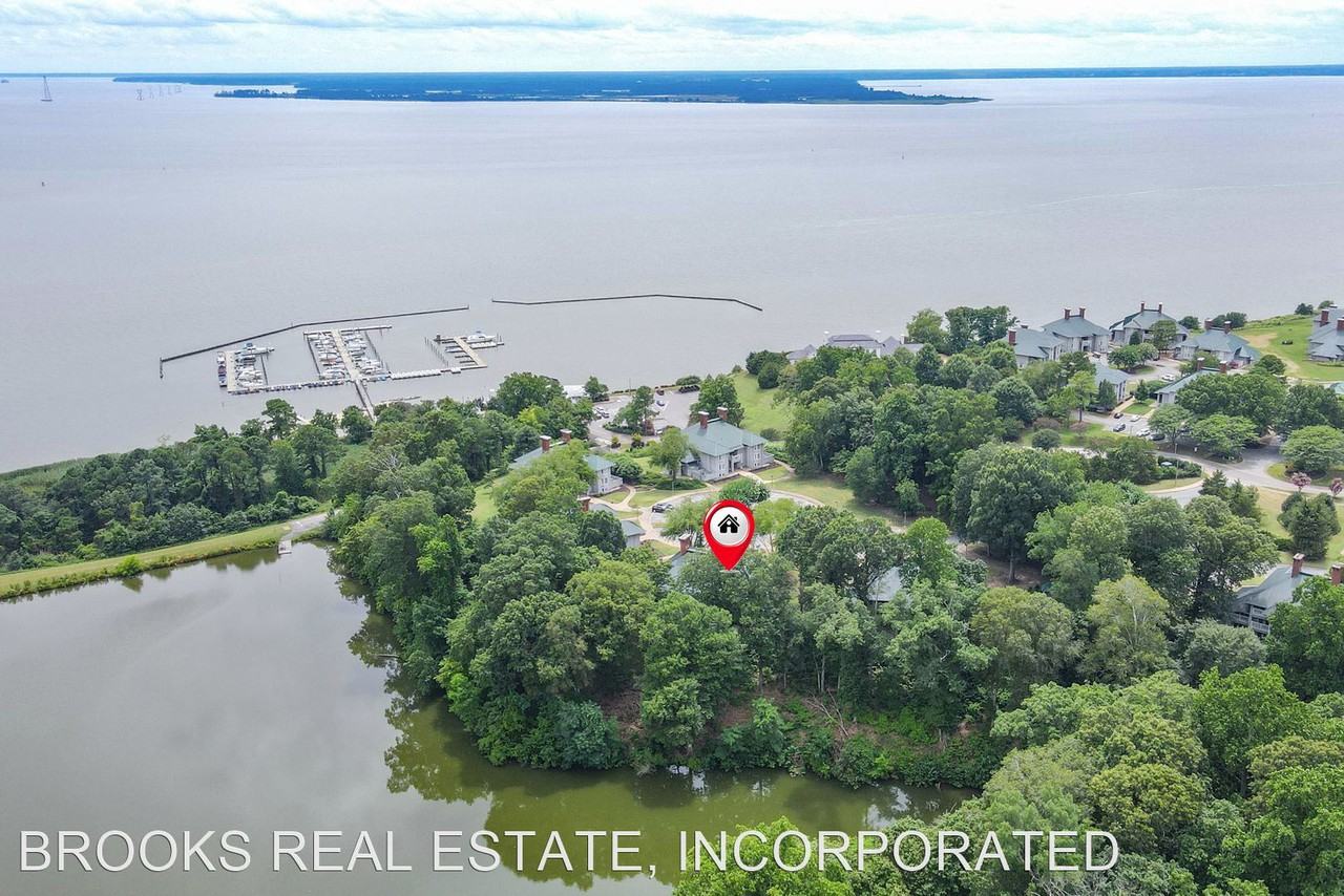 719 Graves Ordinary - Photo 3 of 43