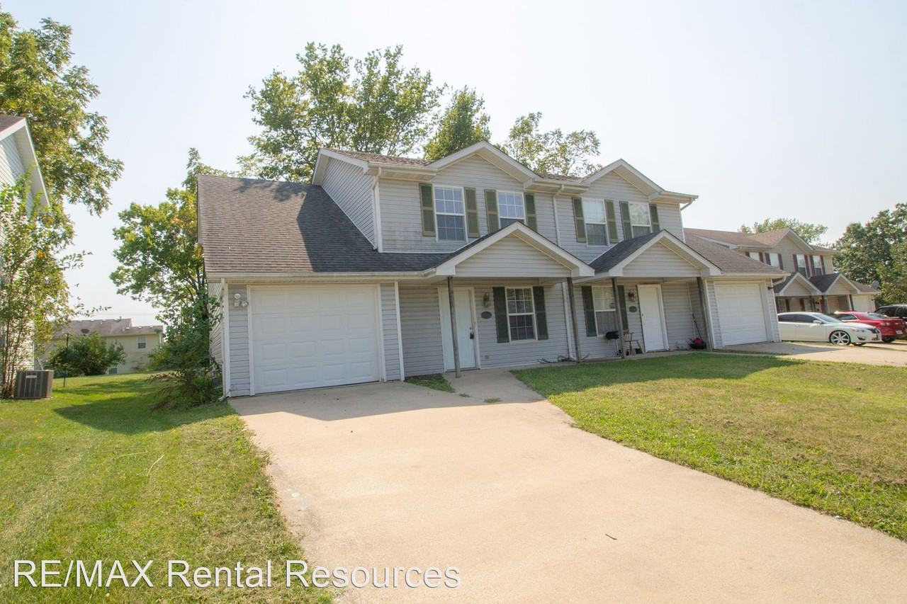 4516 Waterloo A& B Apartments in Meadowvale, Columbia, MO 65203 Zumper