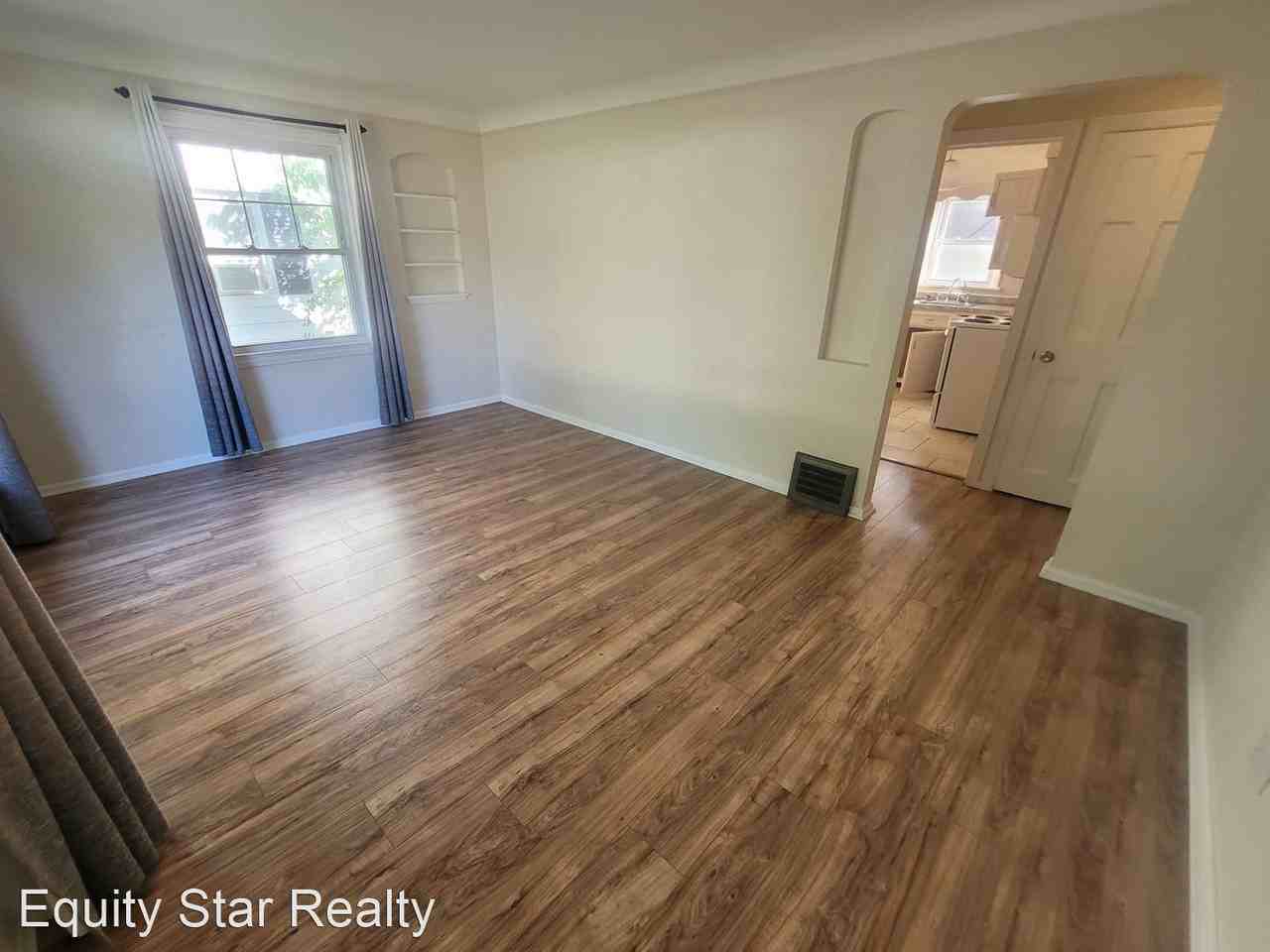 6987 Greenleaf Ave - Photo 2 of 22