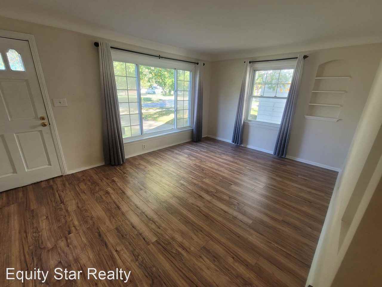 6987 Greenleaf Ave - Photo 3 of 22