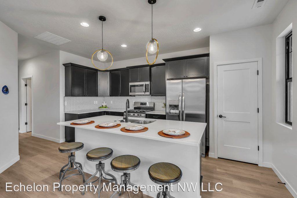 Echelon Village at The Parkllyn - Photo 2 of 50