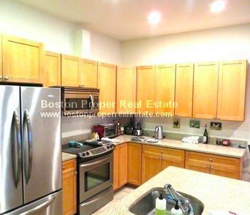 520 Harrison Ave #212f