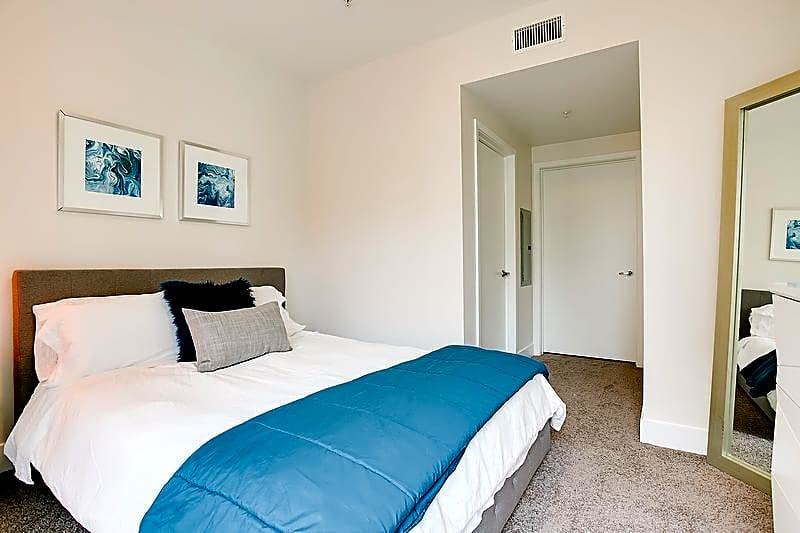 638 Landfair Ave - Photo 2 of 5