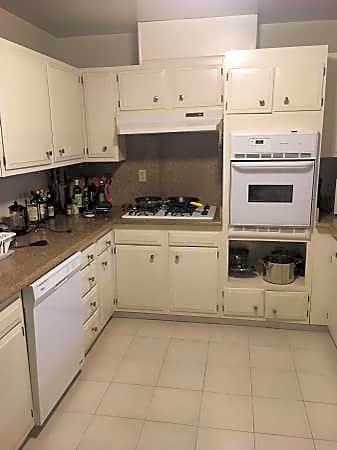 133 Townsend Ave - Photo 3 of 3