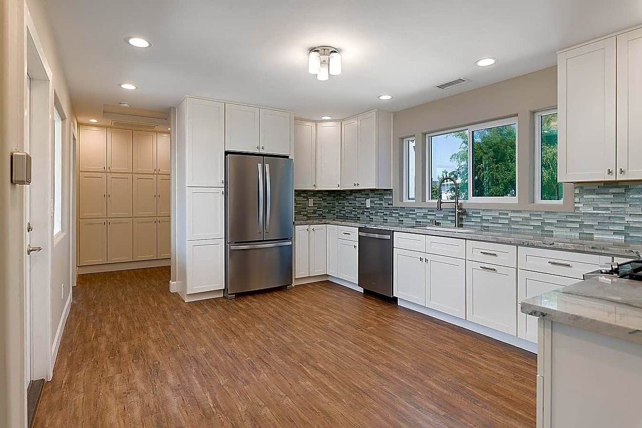 6096 Meade Ave - Photo 2 of 12