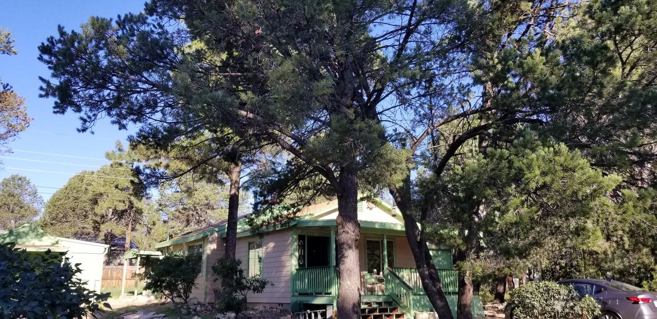 2976 Hackamore - Photo 2 of 4