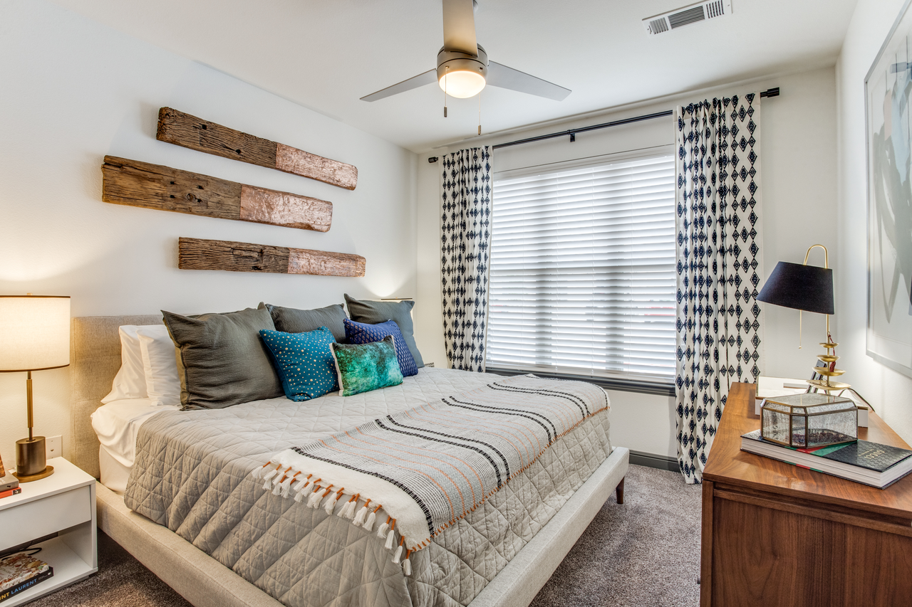 Twin Creeks Crossing - Photo 7 of 29