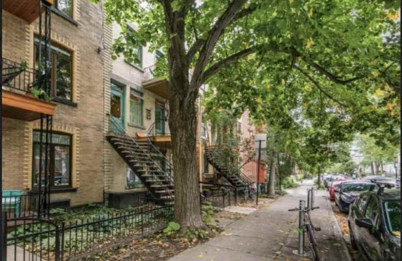 5295 Rue Garnier - Photo 2 of 15