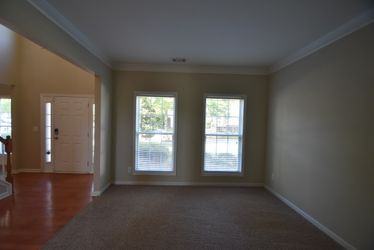 1100 Hargrove Ct - Photo 3 of 17